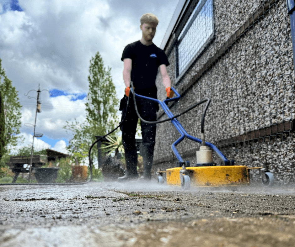 Why autumn is the last sensible window for patio and driveway cleaning Cambridge Patio and Driveway Cleaners